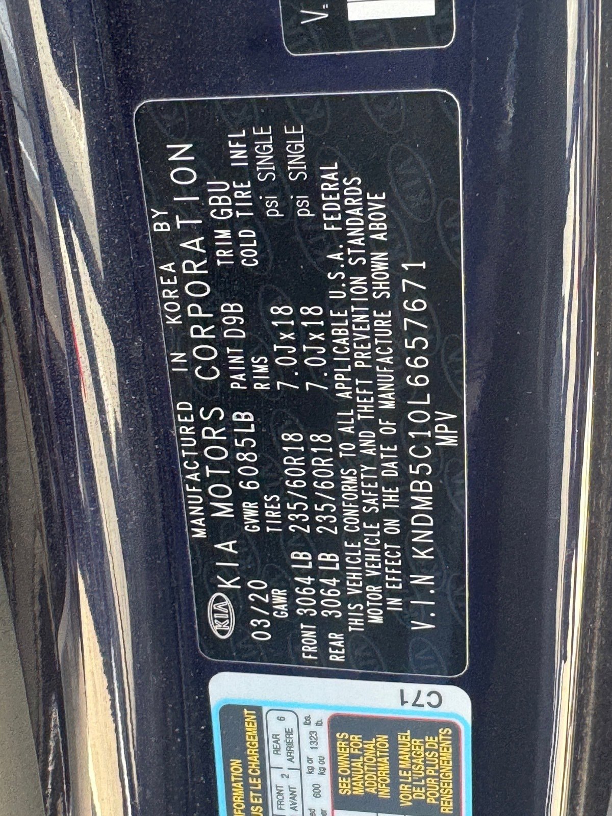 Used 2020 Kia Sedona EX image 9