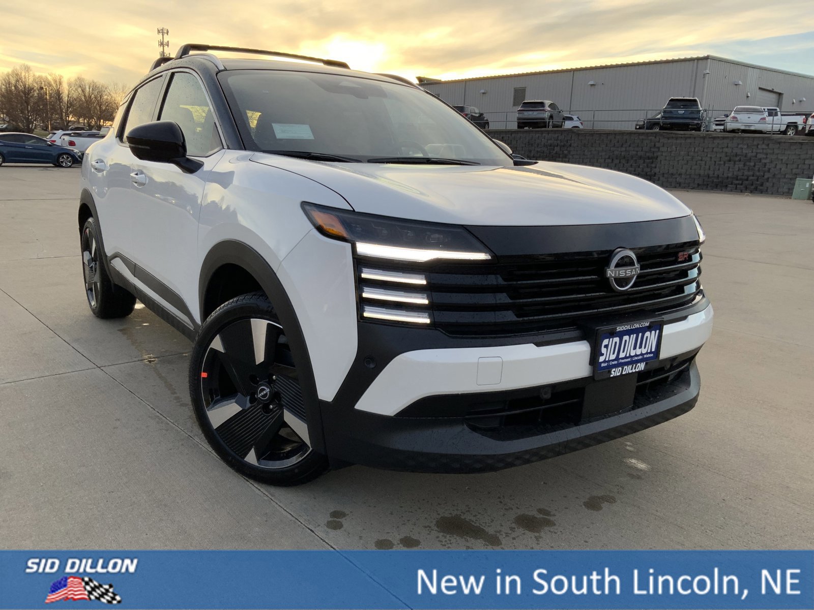 New 2026 Nissan Kicks SR w/ SR Premium Package image 2