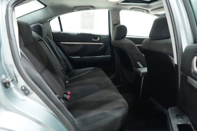 Used 2009 Mitsubishi Galant ES image 31