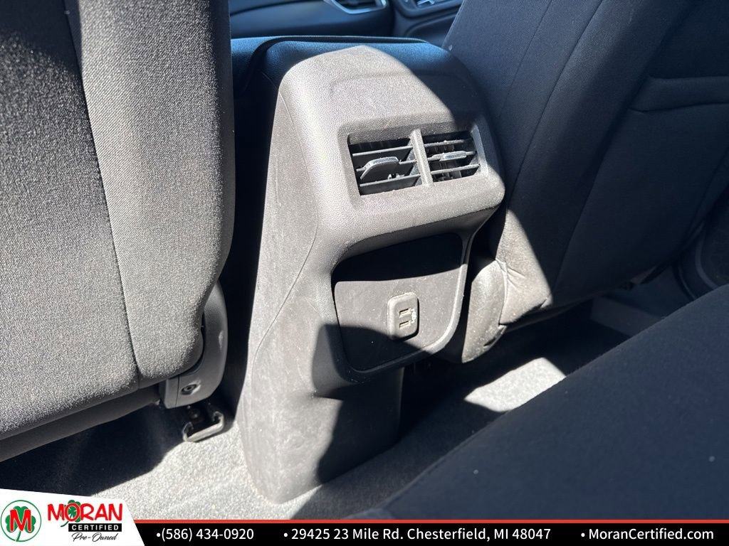 Used 2022 Chevrolet Equinox LT image 29