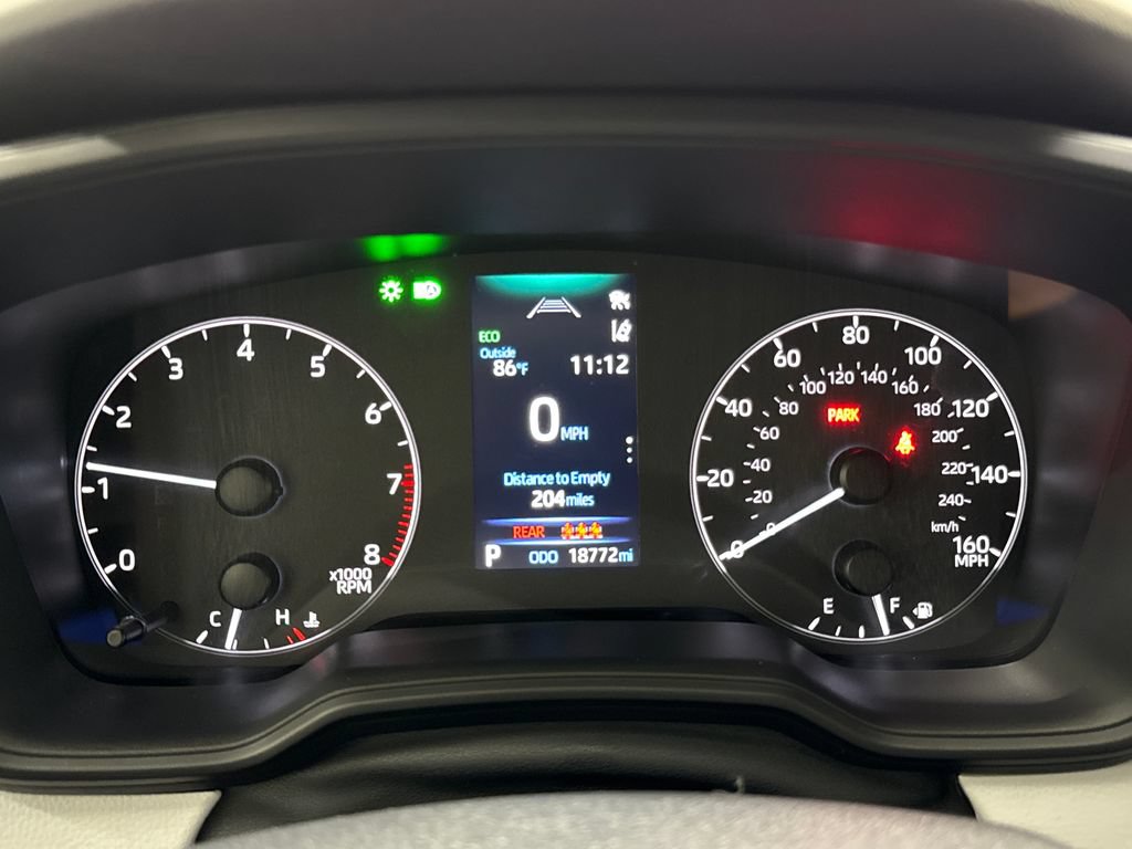 Used 2024 Toyota Corolla SE w/ SE Convenience Package FWD image 19