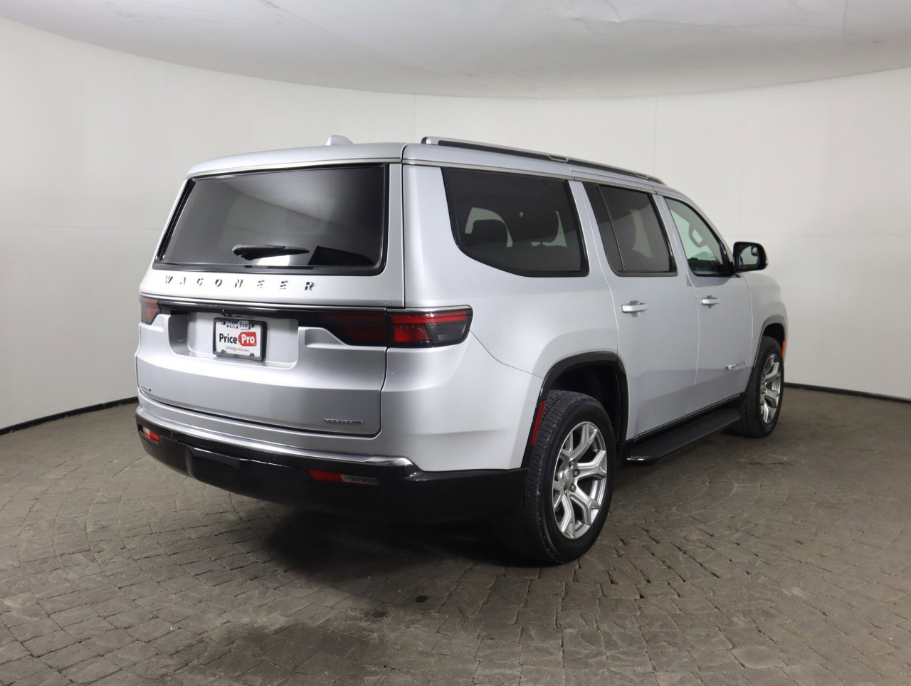 Used 2022 Jeep Wagoneer Series II image 9