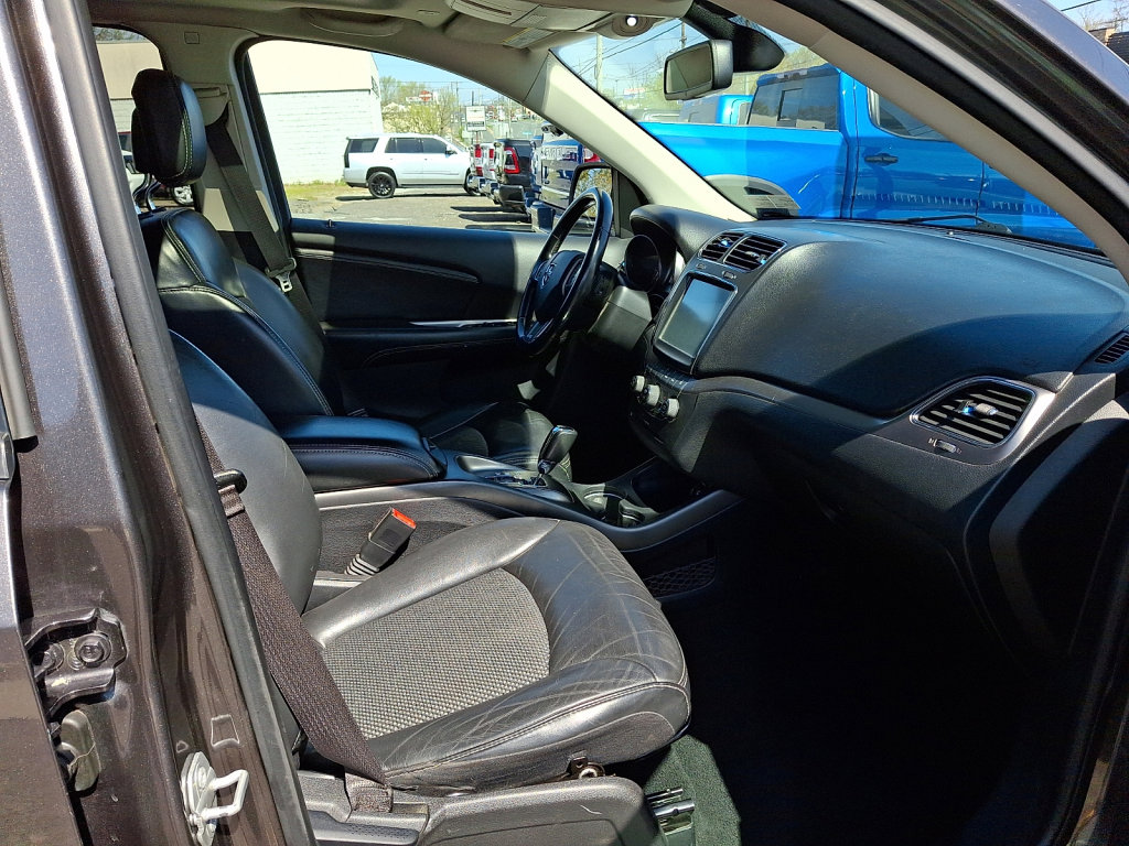 Used 2020 Dodge Journey Crossroad image 8