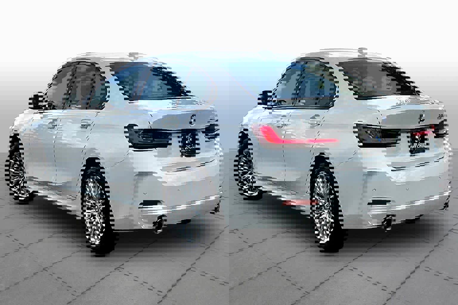 Certified 2023 BMW 330i Sedan w/ Premium Package image 11