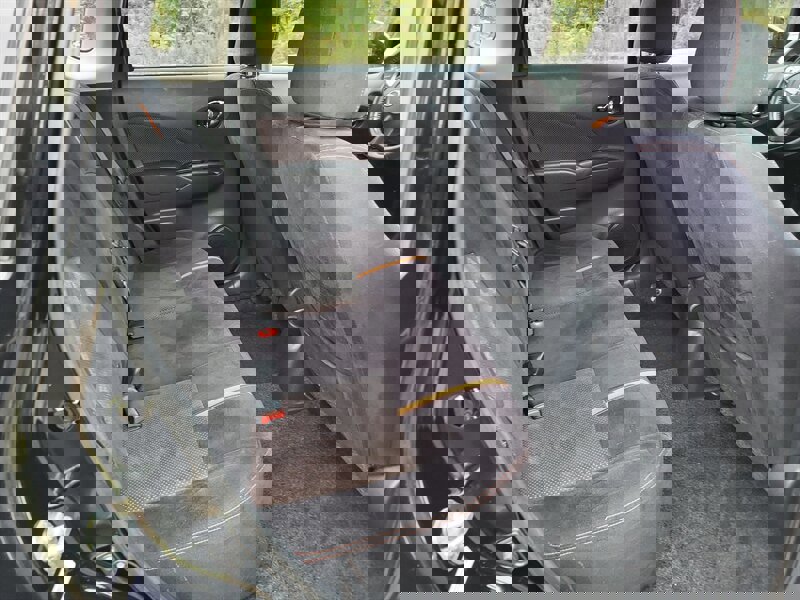 Used 2017 Nissan Versa Note SR image 18