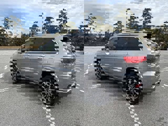 Used 2018 Jeep Grand Cherokee Overland image 5