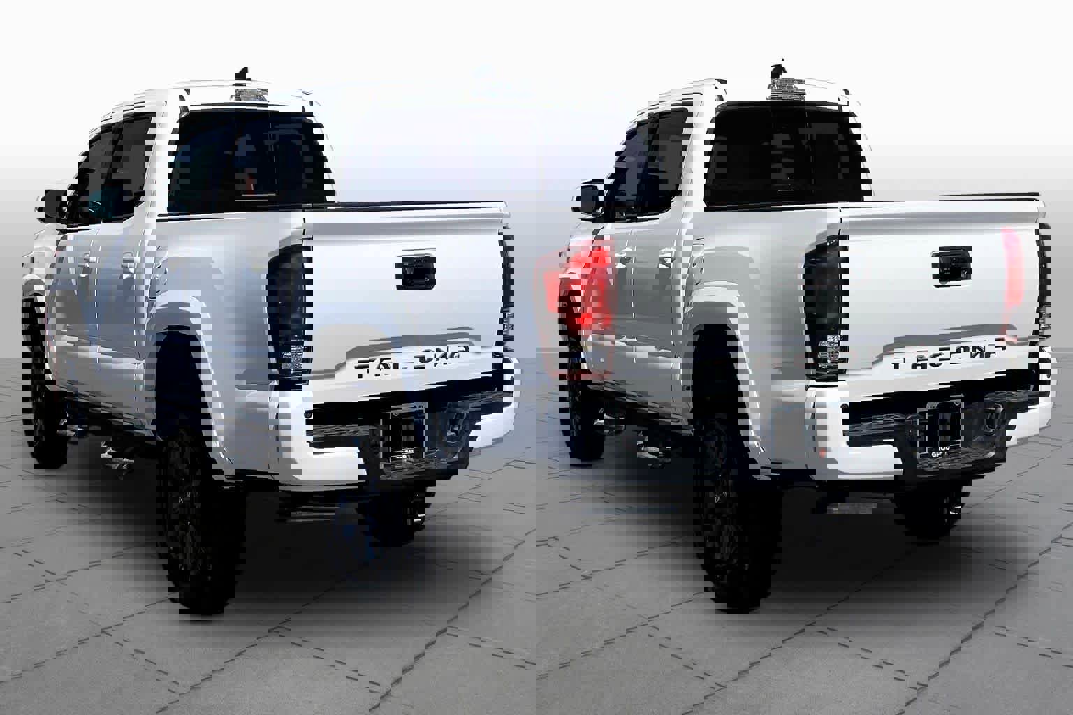 Used 2023 Toyota Tacoma SR5 image 11