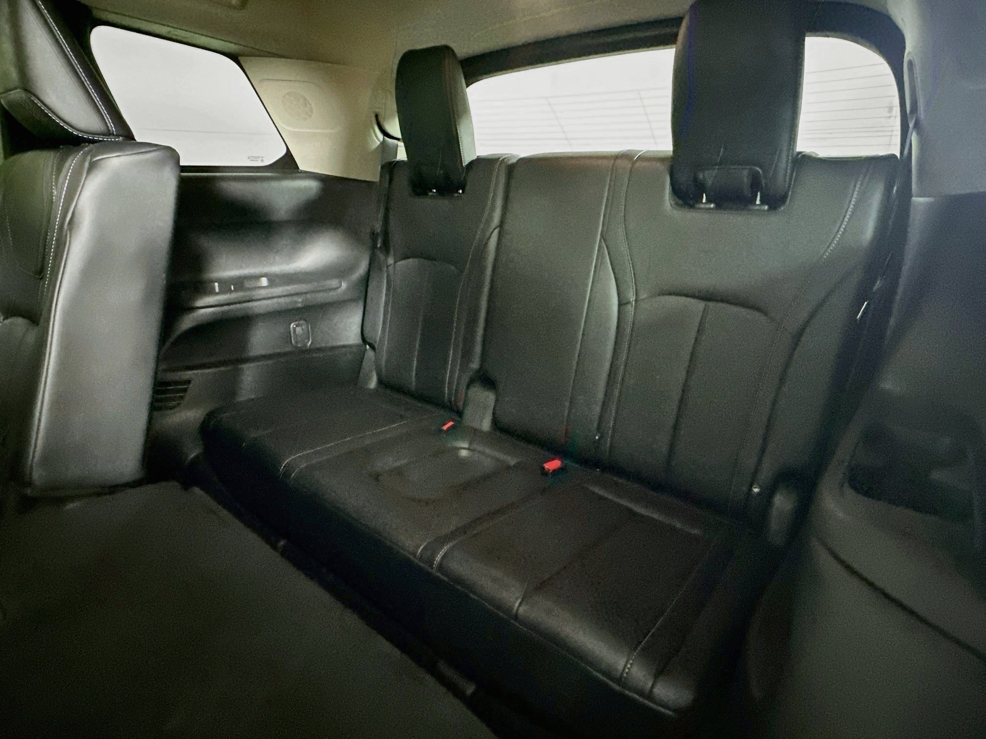 Used 2023 INFINITI QX60 Luxe AWD/4WD image 31