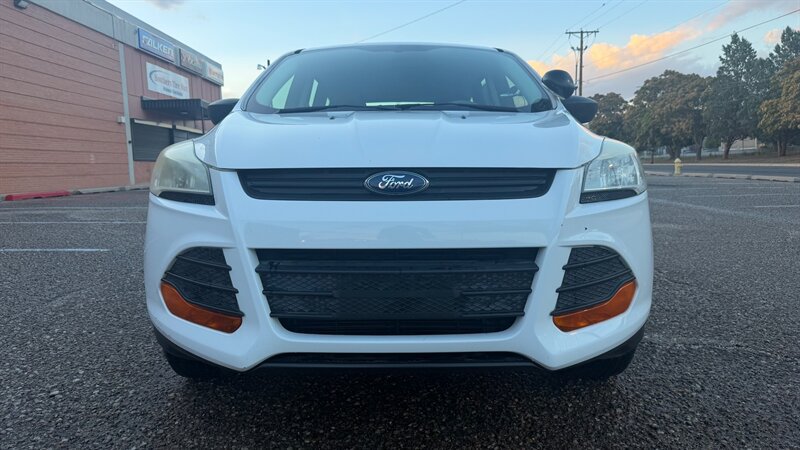 Used 2014 Ford Escape S FWD image 4