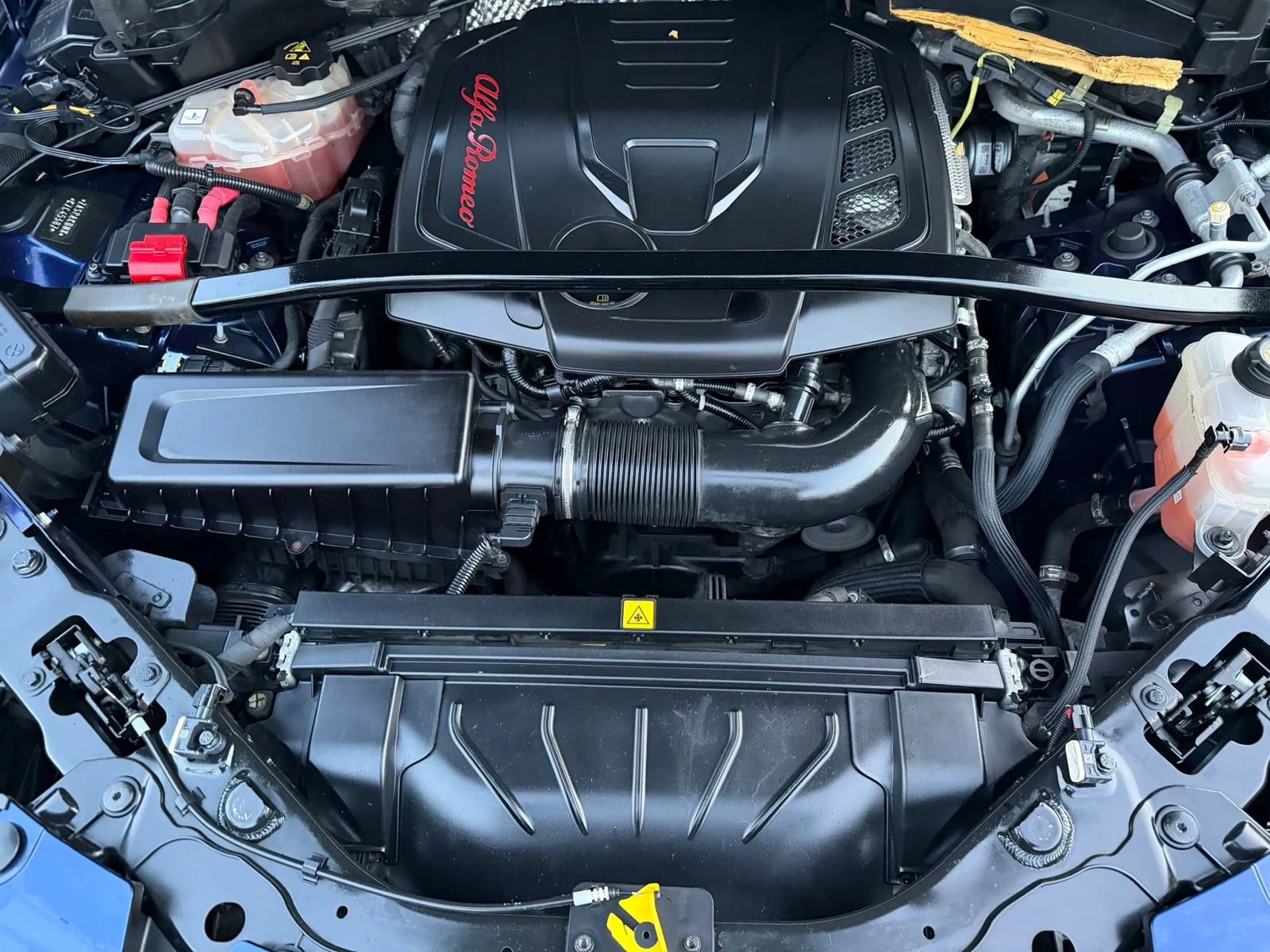 Used 2019 Alfa Romeo Stelvio Ti Lusso w/ Quick Order Package 22X Lusso image 42