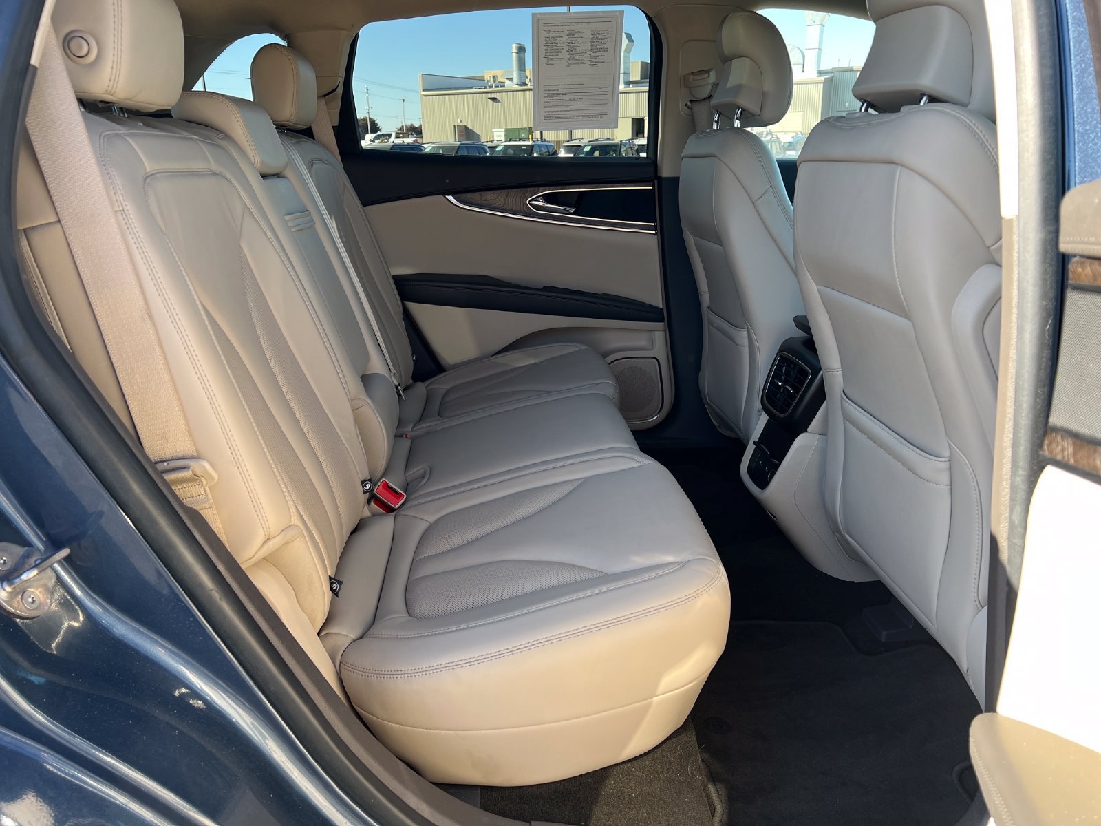 Used 2019 Lincoln Nautilus Select AWD/4WD image 31