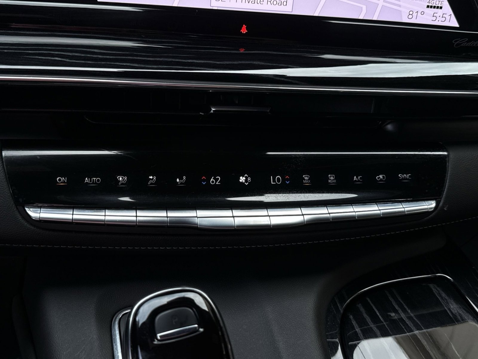 Used 2023 Cadillac Escalade Sport AWD/4WD image 21