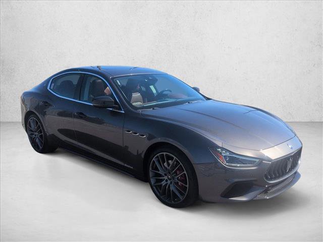 Used 2020 Maserati Ghibli S GranSport image 3