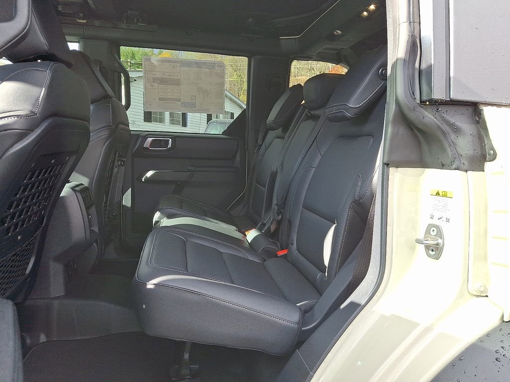New 2025 Ford Bronco Badlands AWD/4WD image 5
