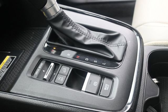 Used 2025 Honda CR-V EX-L image 12