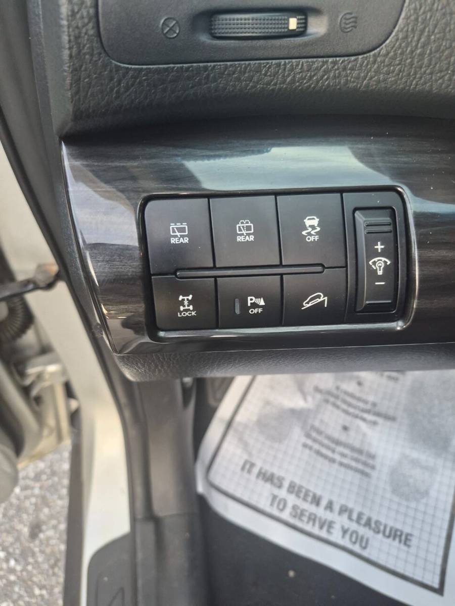 Used 2012 Kia Sorento EX w/ Premium Plus Pkg AWD/4WD image 31