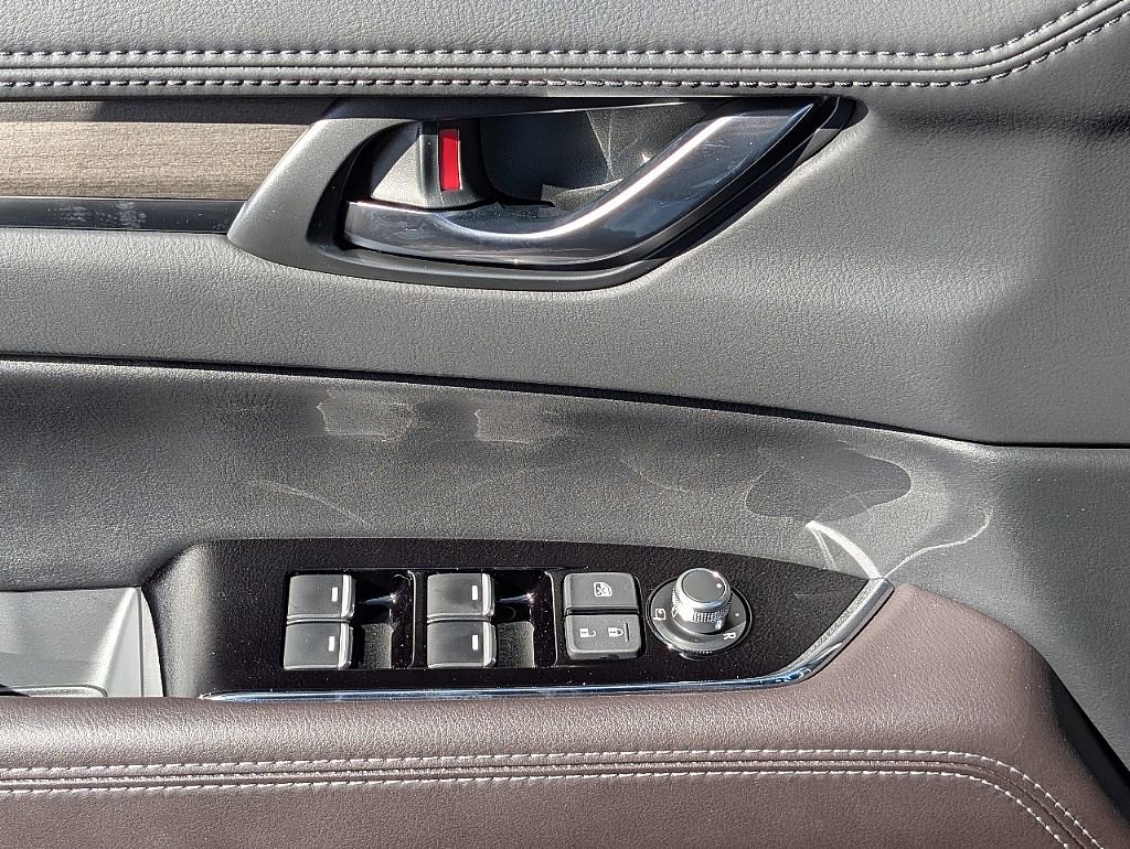 New 2025 MAZDA CX-5 Signature image 29