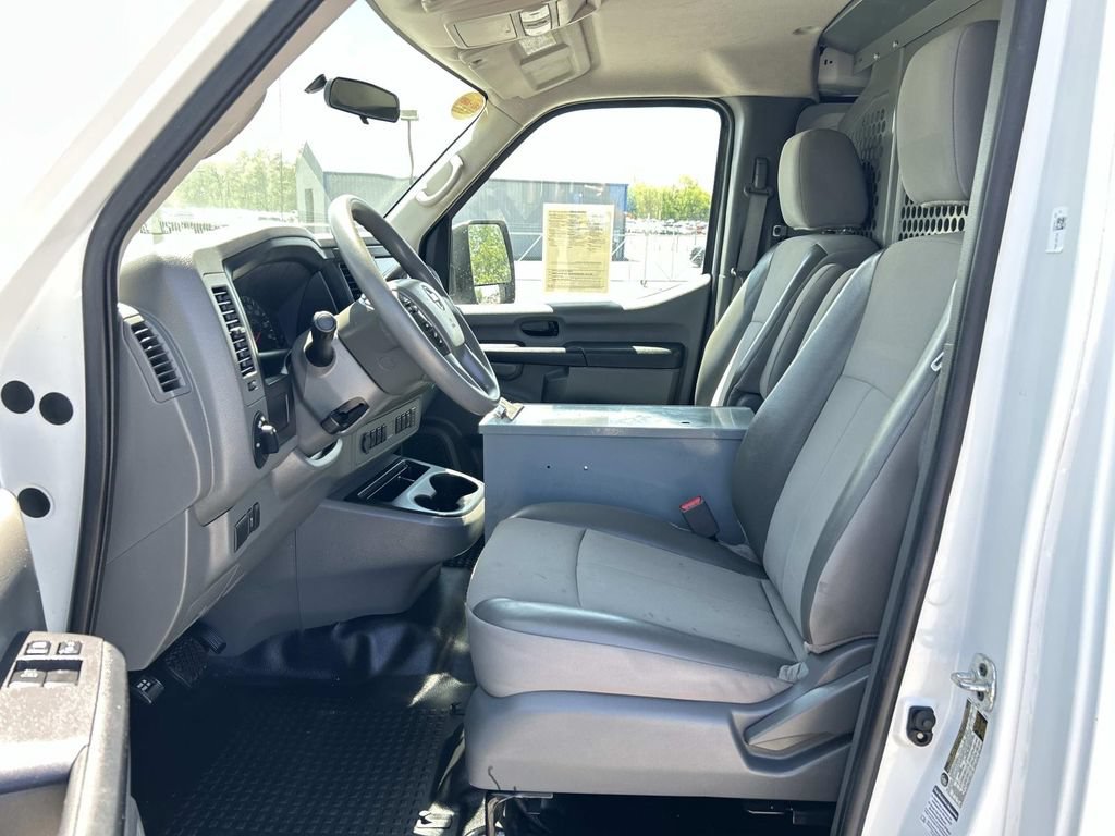 Used 2019 Nissan NV 1500 S w/ Back Door Glass Package RWD image 24