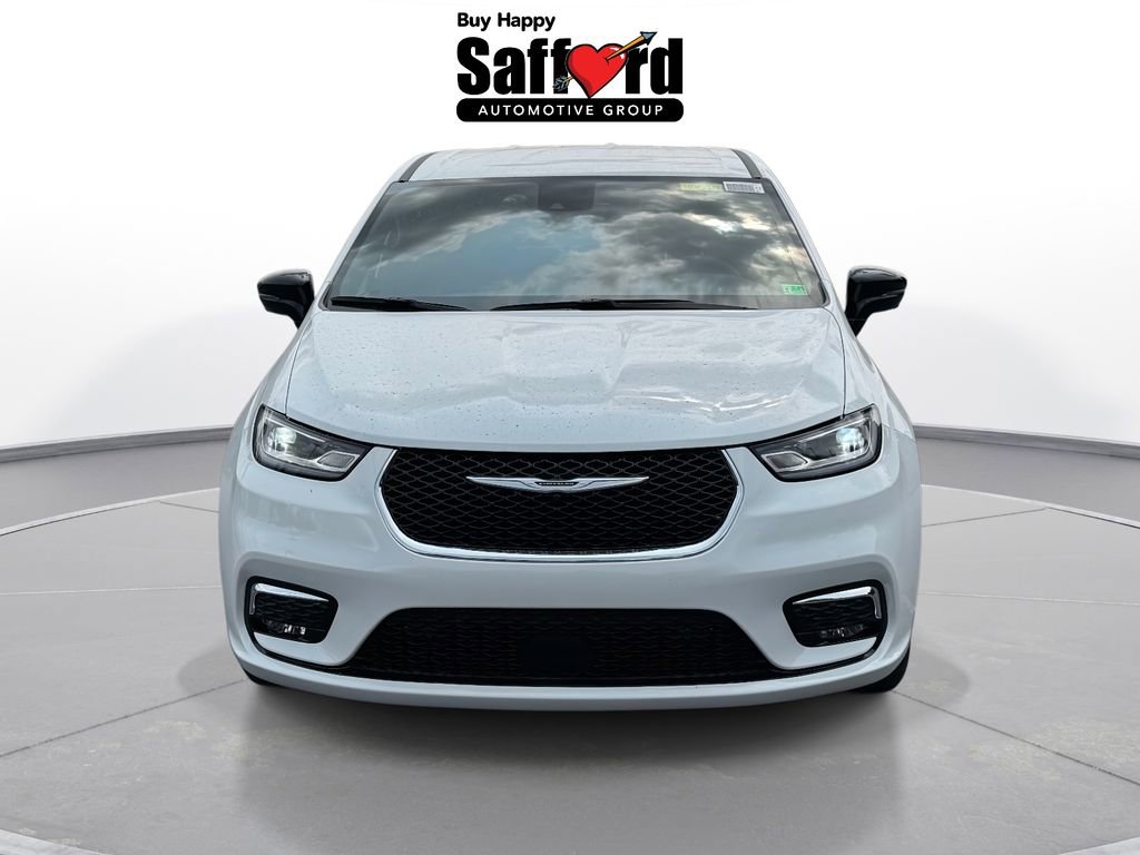 New 2026 Chrysler Pacifica Select image 8