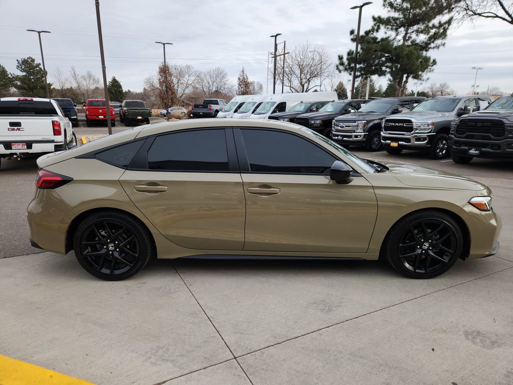 Used 2025 Honda Civic Sport image 2