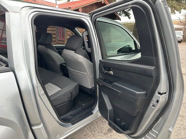Used 2025 Toyota Tacoma TRD Sport image 27