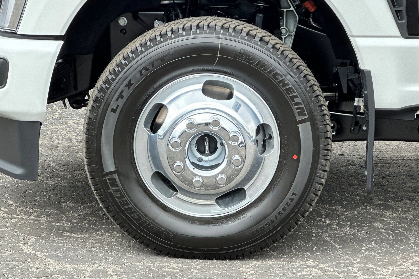 New 2026 Ford F350 Platinum image 24