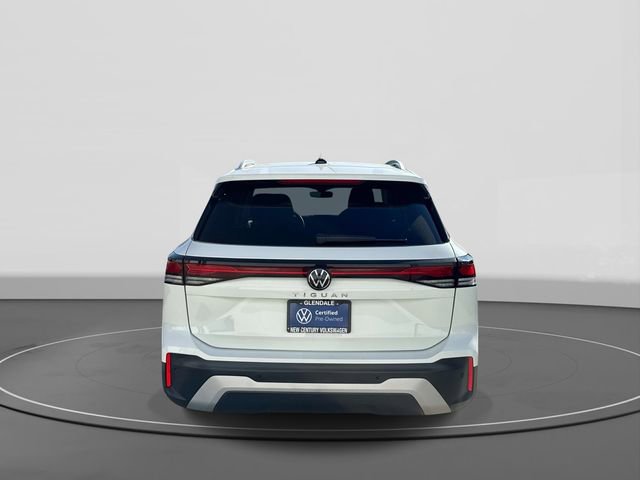 Certified 2025 Volkswagen Tiguan S FWD image 4