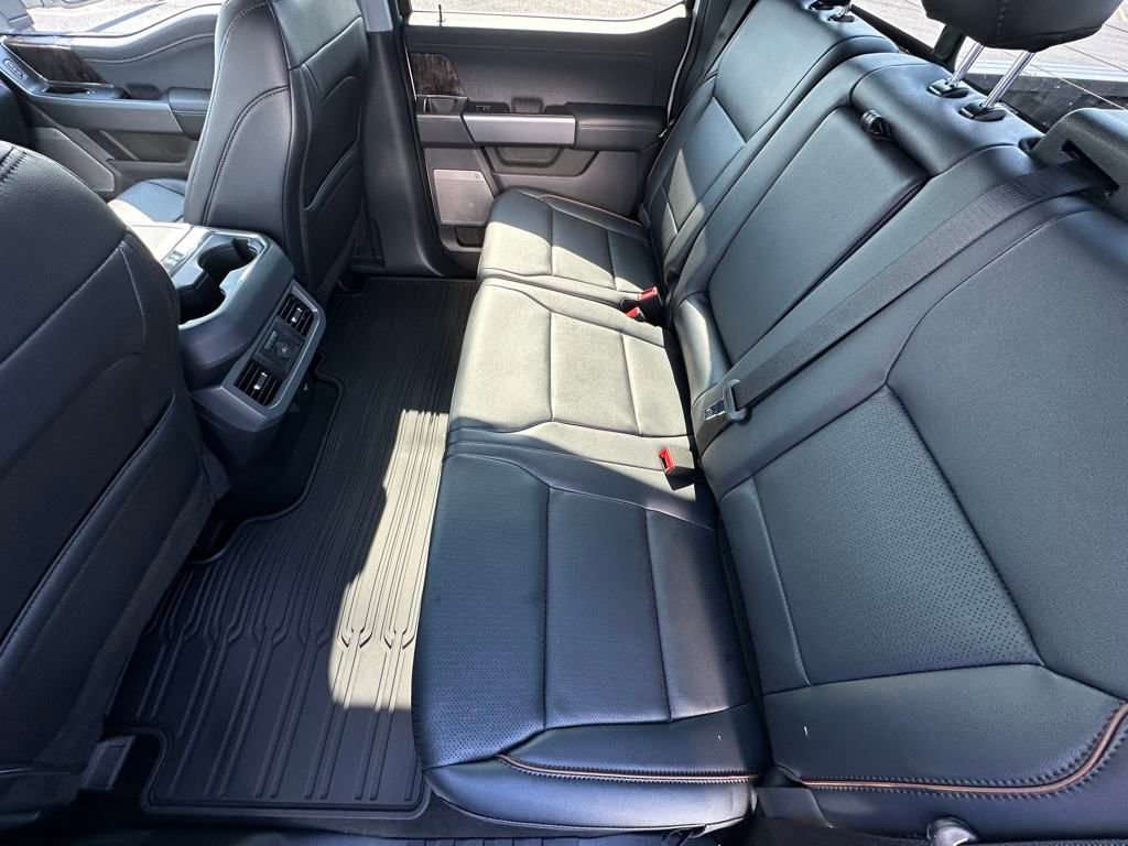 New 2025 Ford F350 Lariat w/ Lariat Ultimate Package image 18