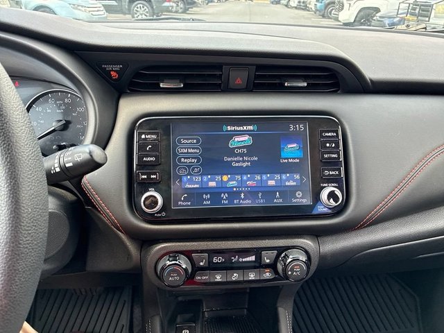 Used 2023 Nissan Kicks SR w/ SR Premium Package FWD image 26