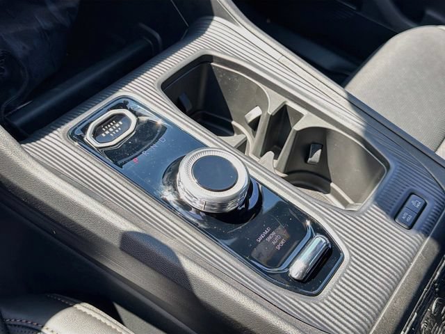 New 2026 Jeep Cherokee Overland w/ Advanced Pro Tech Group AWD/4WD image 18