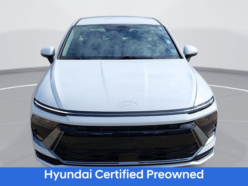 Used 2026 Hyundai Sonata SE FWD image 2