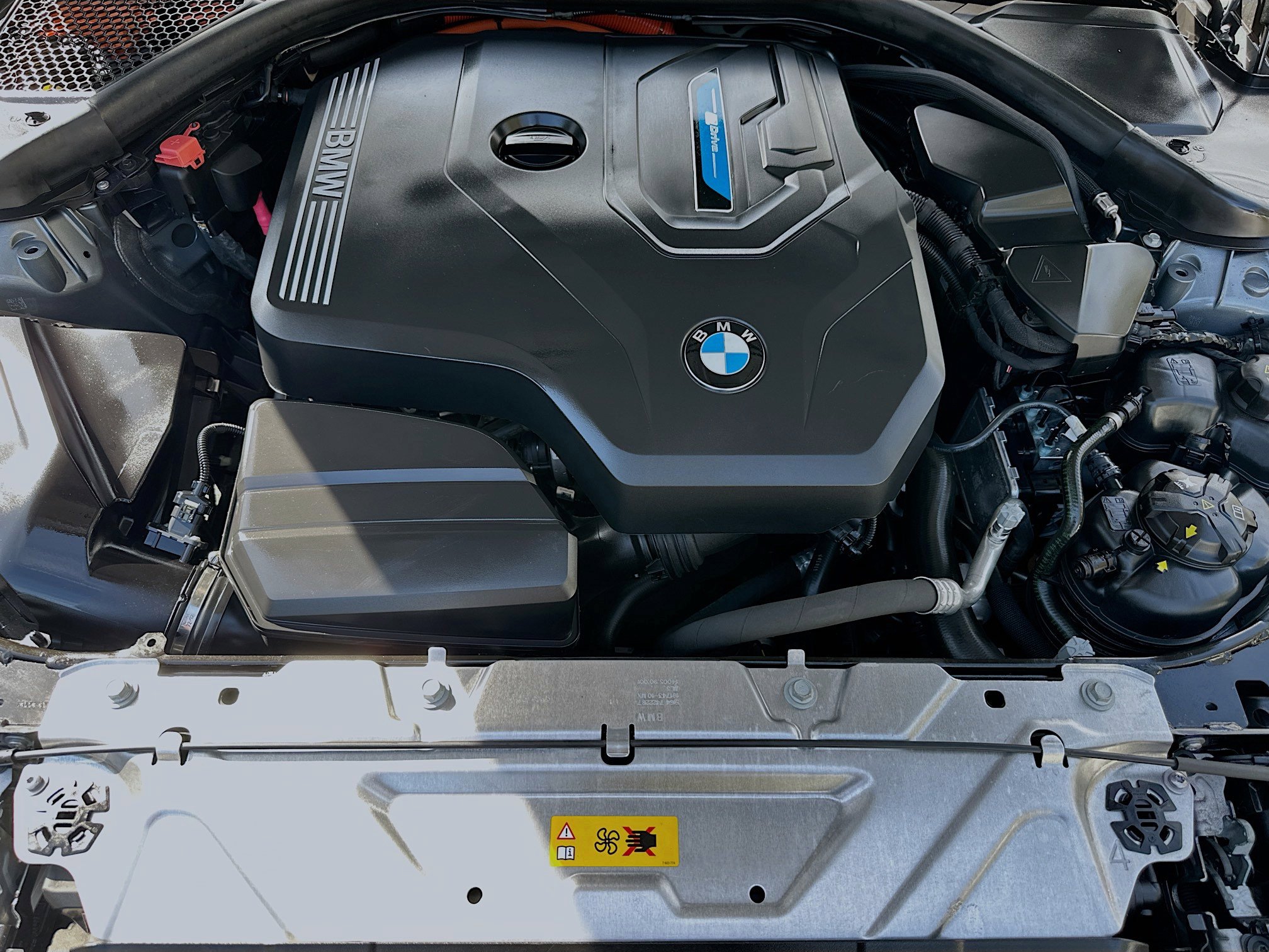 Certified 2023 BMW 330e w/ Driving Assistance Package image 32
