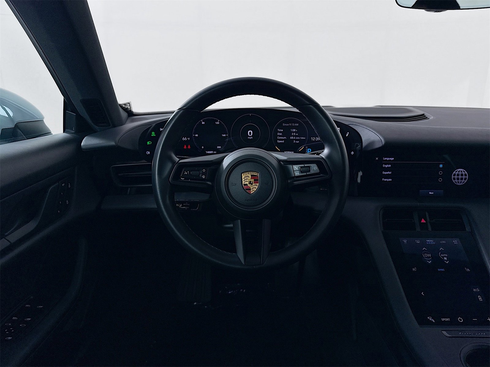 Certified 2022 Porsche Taycan image 18