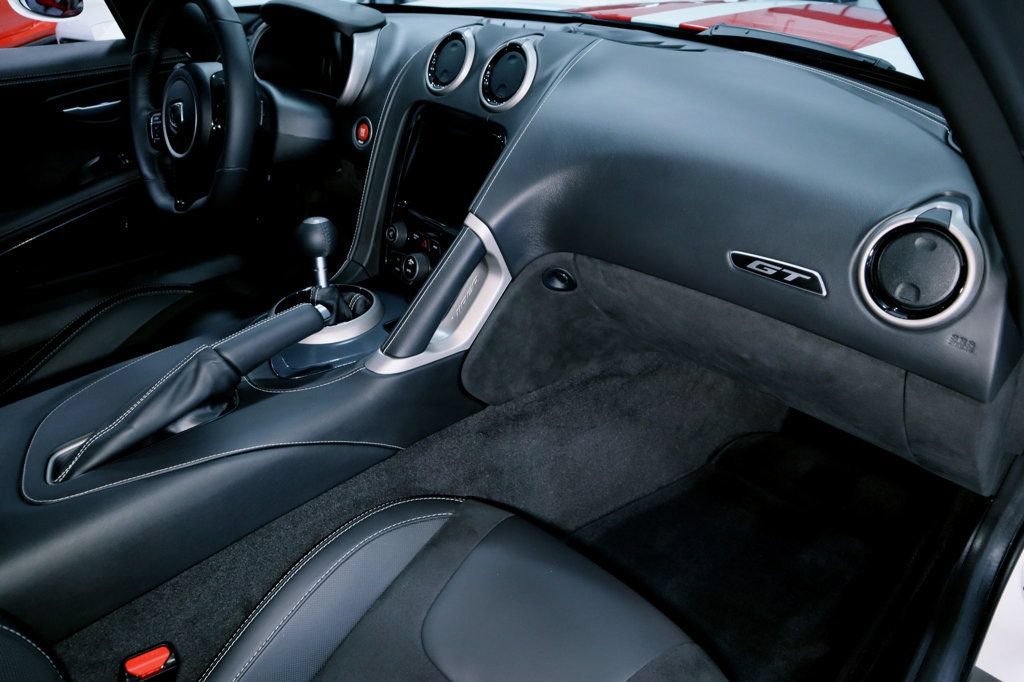 Used 2015 Dodge Viper SRT-10 w/ Quick Order Package 22J GT RWD image 36