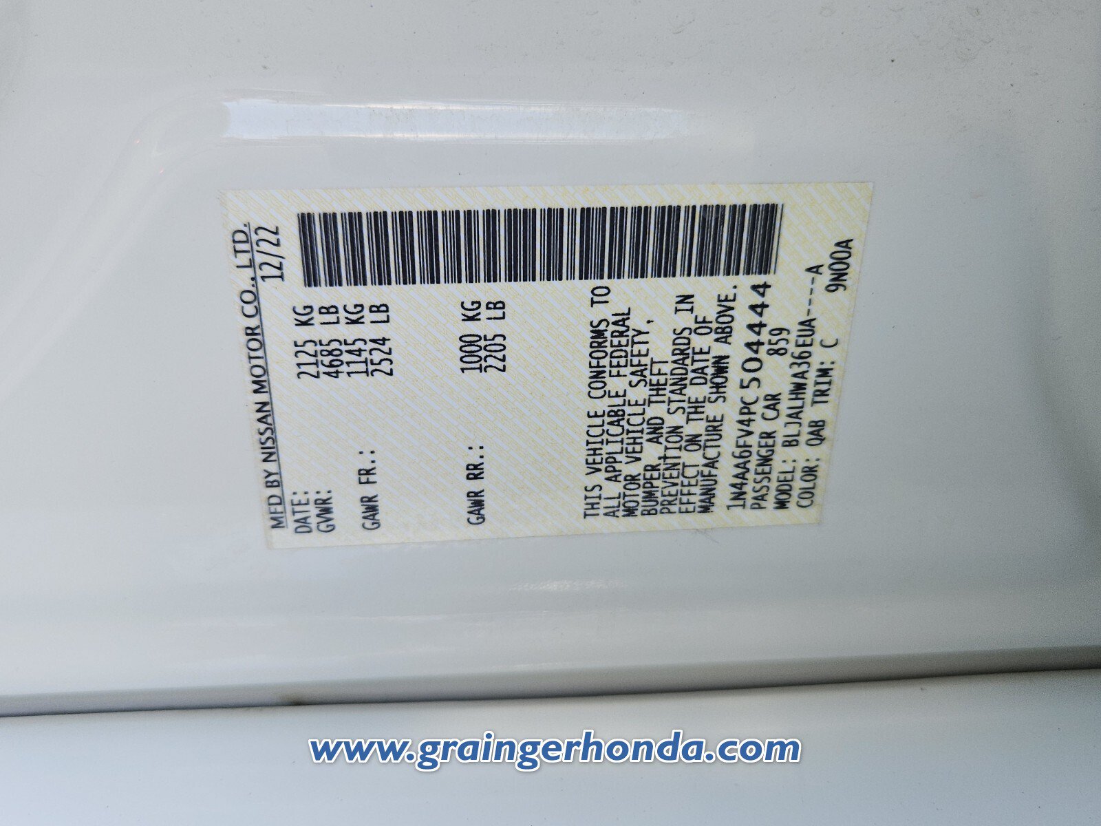 Used 2023 Nissan Maxima Platinum w/ Sport Mat Group FWD image 14