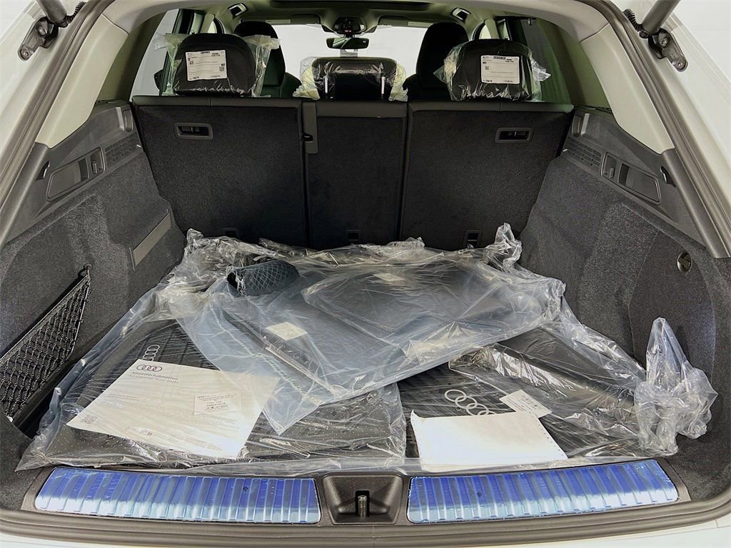 New 2025 Audi Q5 Premium Plus image 28