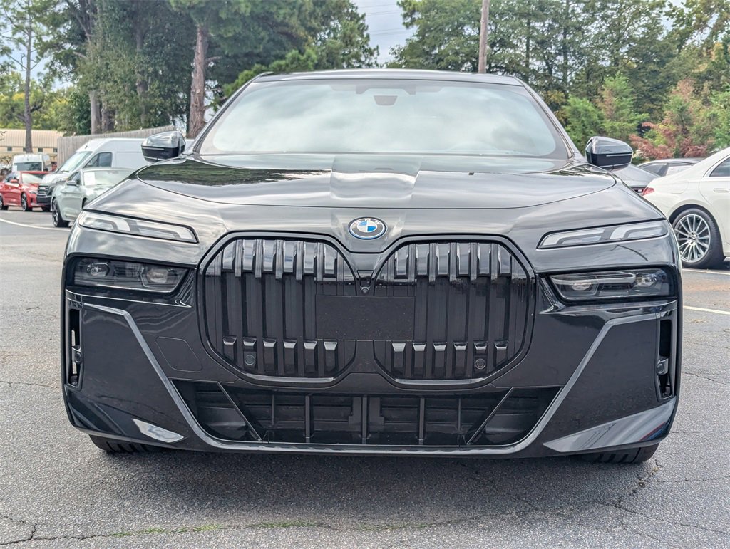 Used 2023 BMW i7 xDrive60 image 25