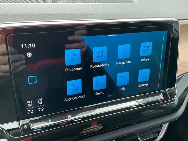 Used 2025 Volkswagen Atlas SE image 23