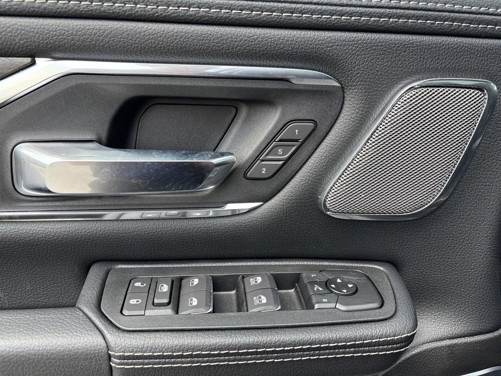 New 2026 RAM 1500 Laramie w/ Night Edition AWD/4WD image 12