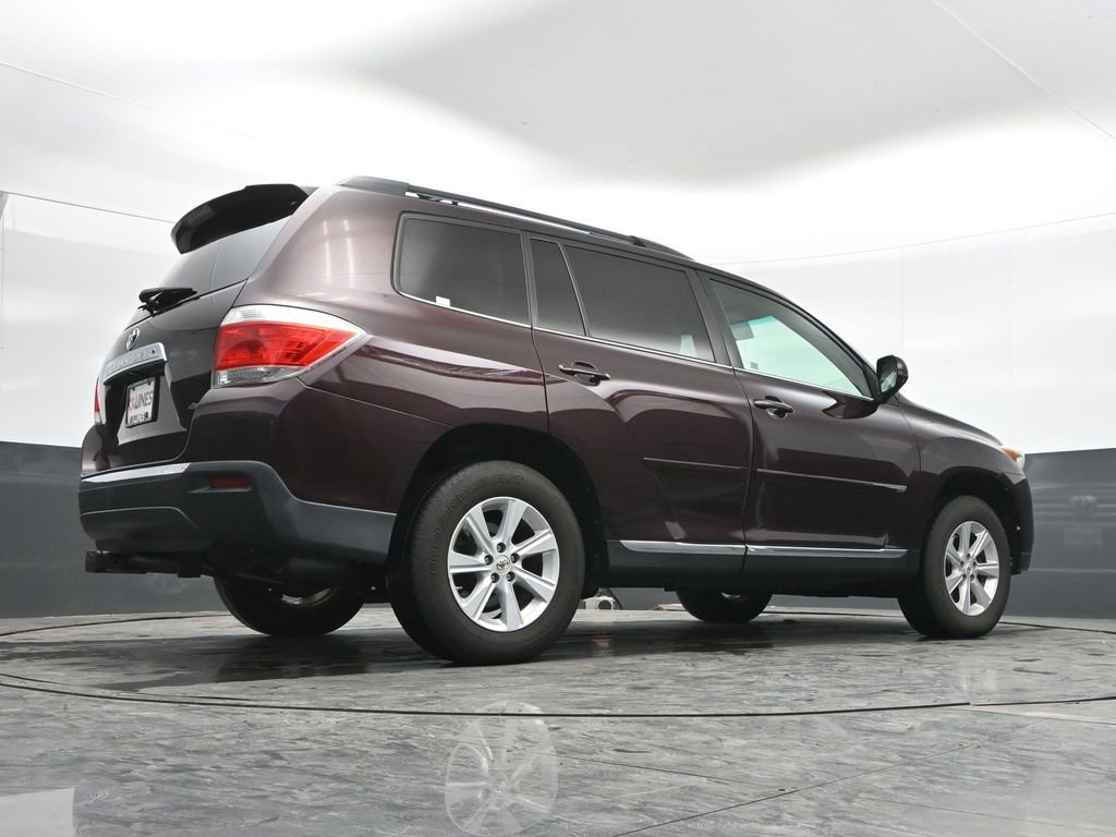 Used 2011 Toyota Highlander 4WD w/ Tech Pkg image 44