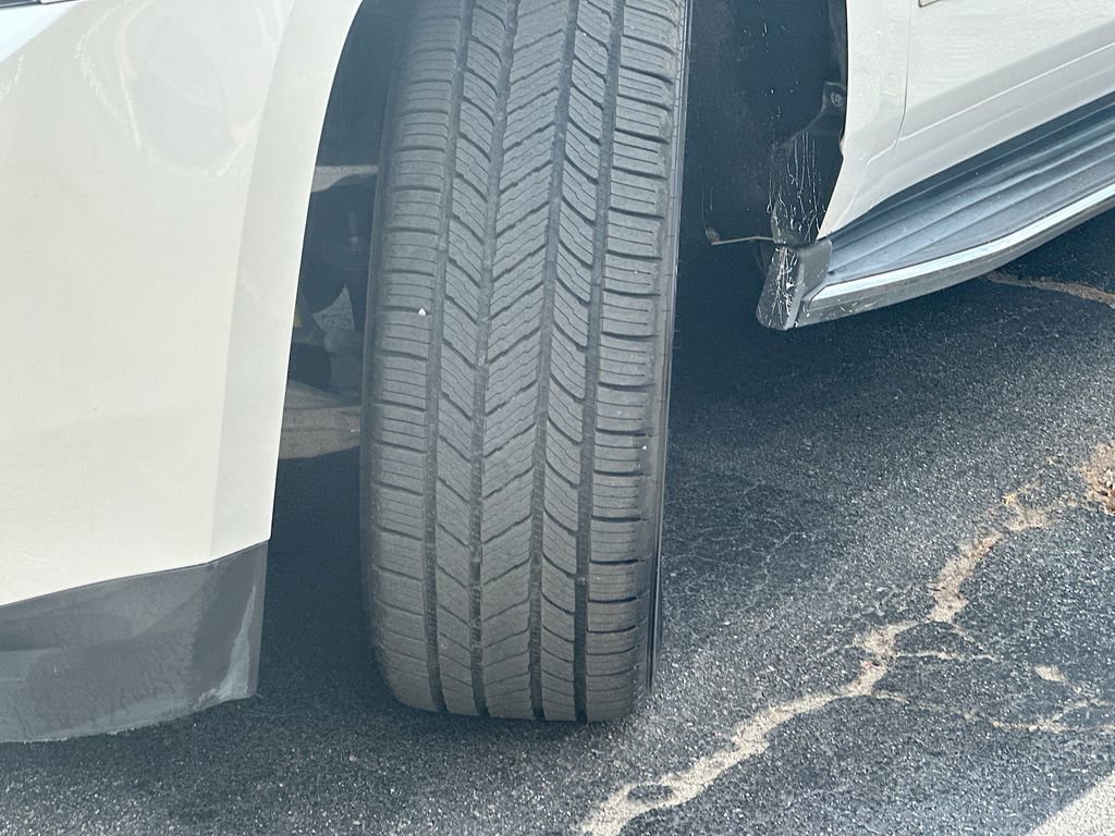 Used 2016 GMC Yukon Denali w/ Open Road Package RWD image 25