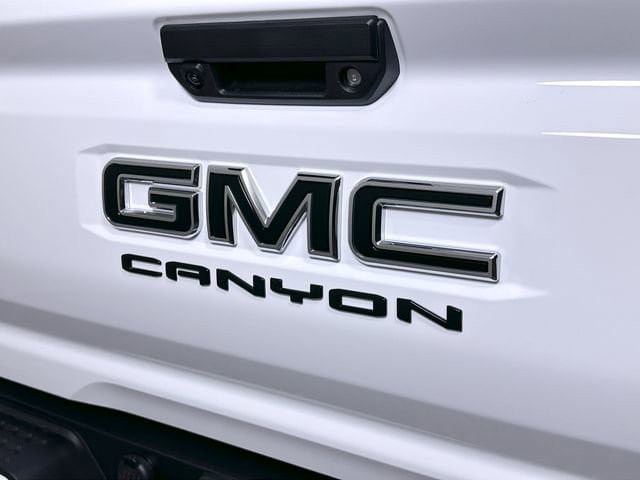 New 2026 GMC Canyon Elevation w/ Convenience Package AWD/4WD image 32