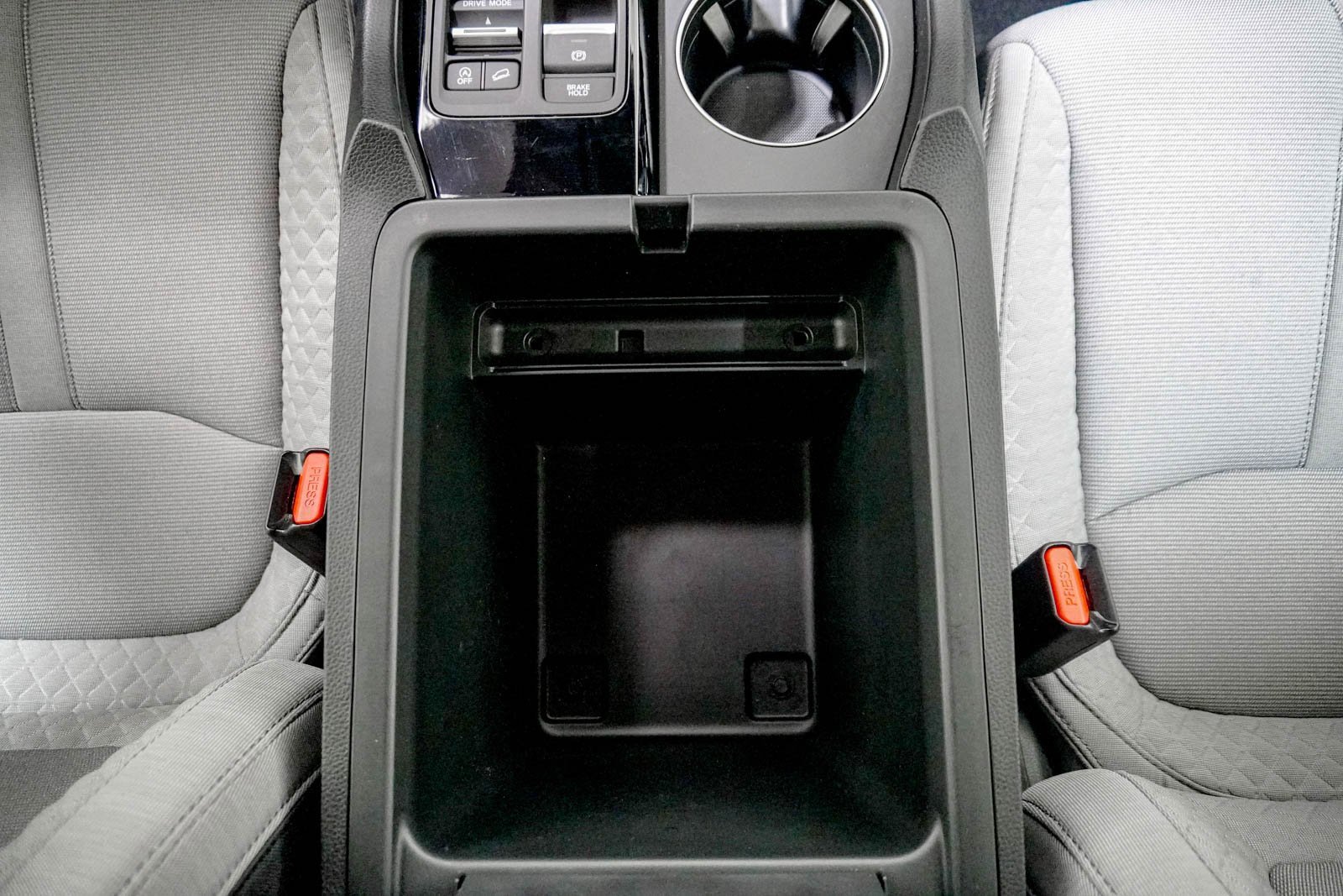 Used 2023 Honda Pilot LX image 28