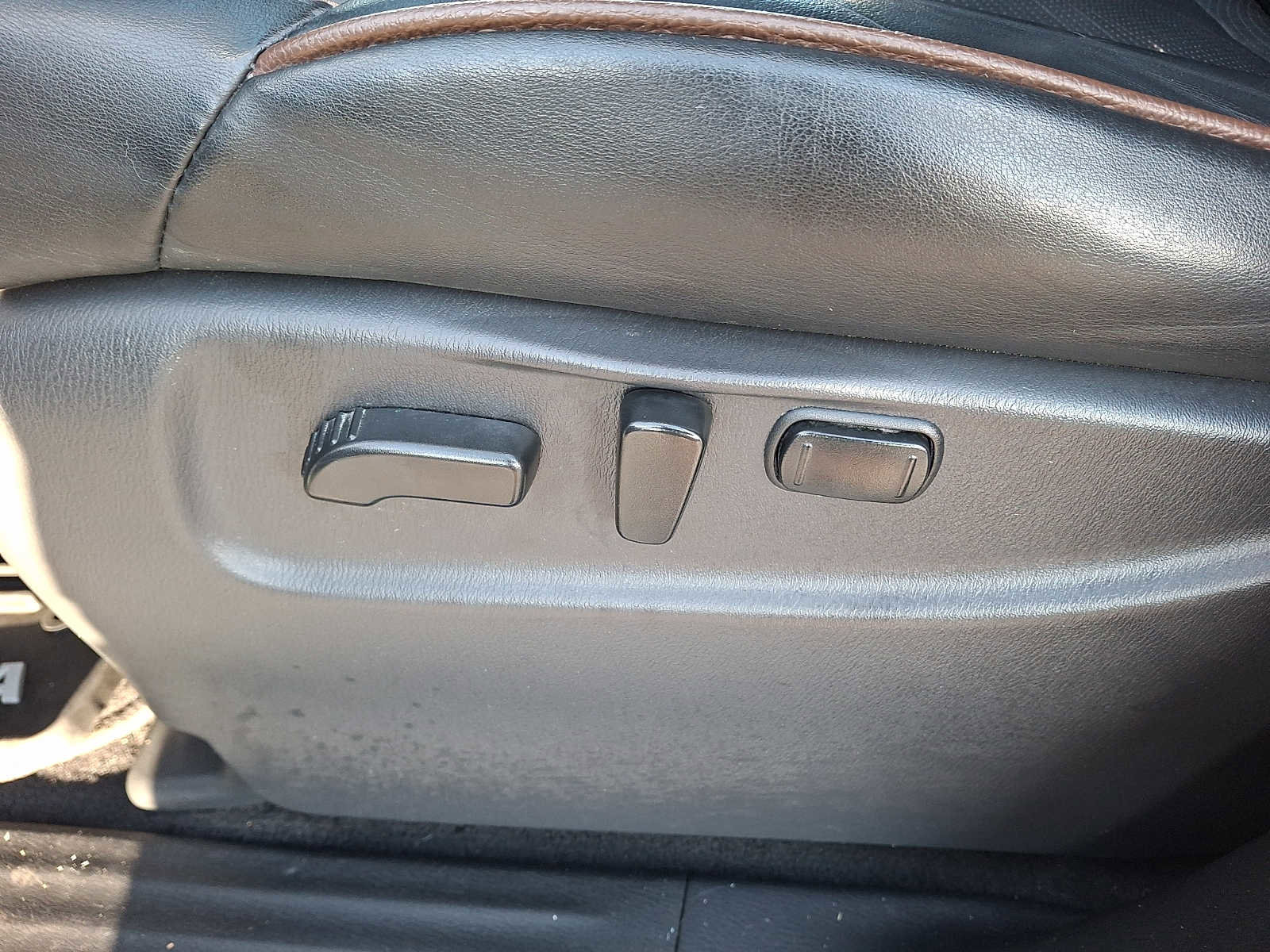 Used 2018 Nissan Armada Platinum w/ Captain Seat Package image 7