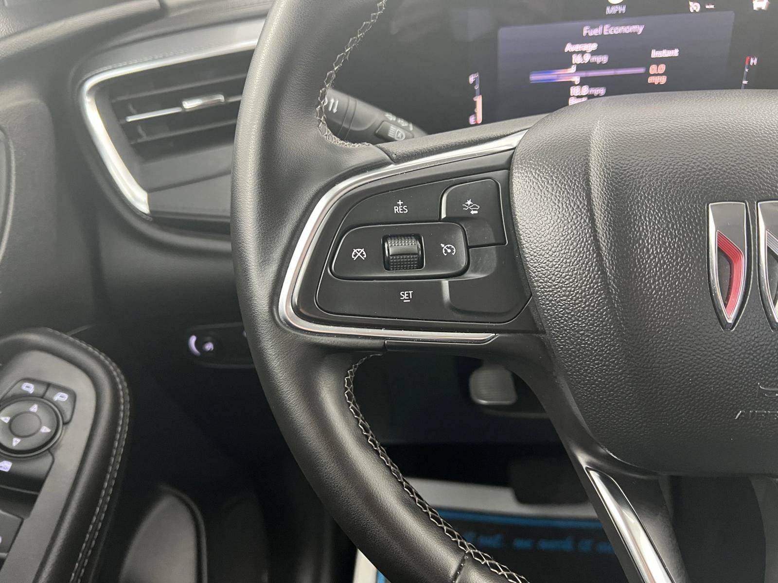 Used 2024 Buick Encore GX Preferred FWD image 22