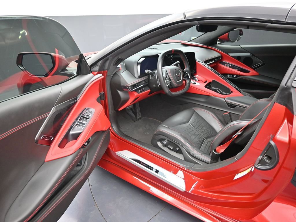Used 2023 Chevrolet Corvette Stingray Premium Conv w/ Stealth Interior Trim Package image 10