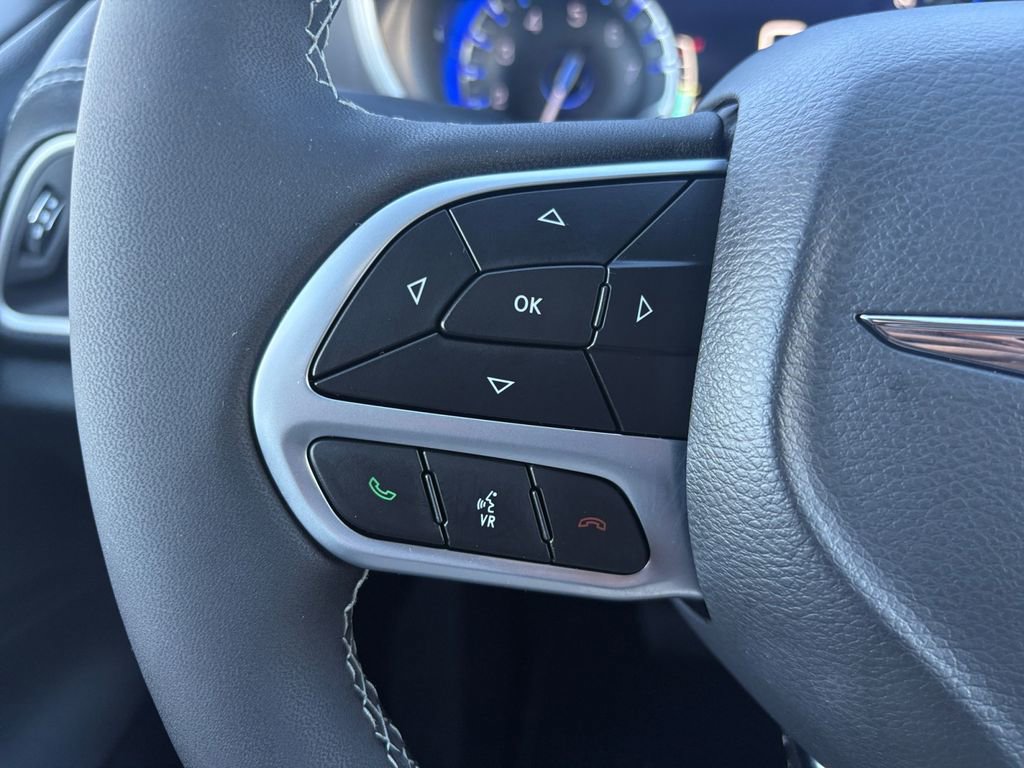 New 2026 Chrysler Pacifica Select image 18