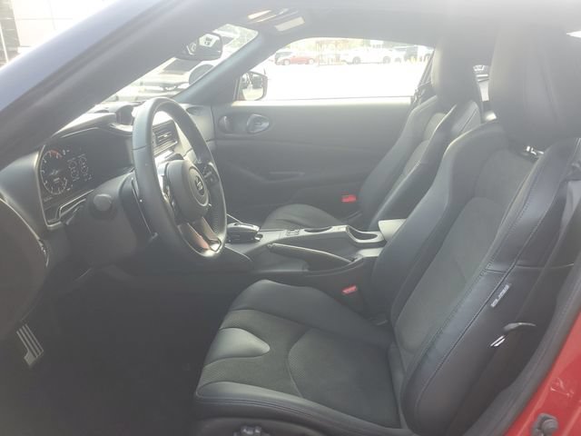 Certified 2025 Nissan Z Performance w/ Floor Mat Package RWD image 10