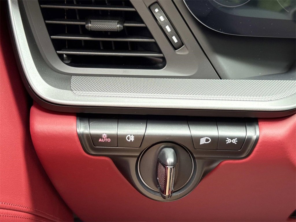 Used 2024 Porsche 911 Carrera S image 19