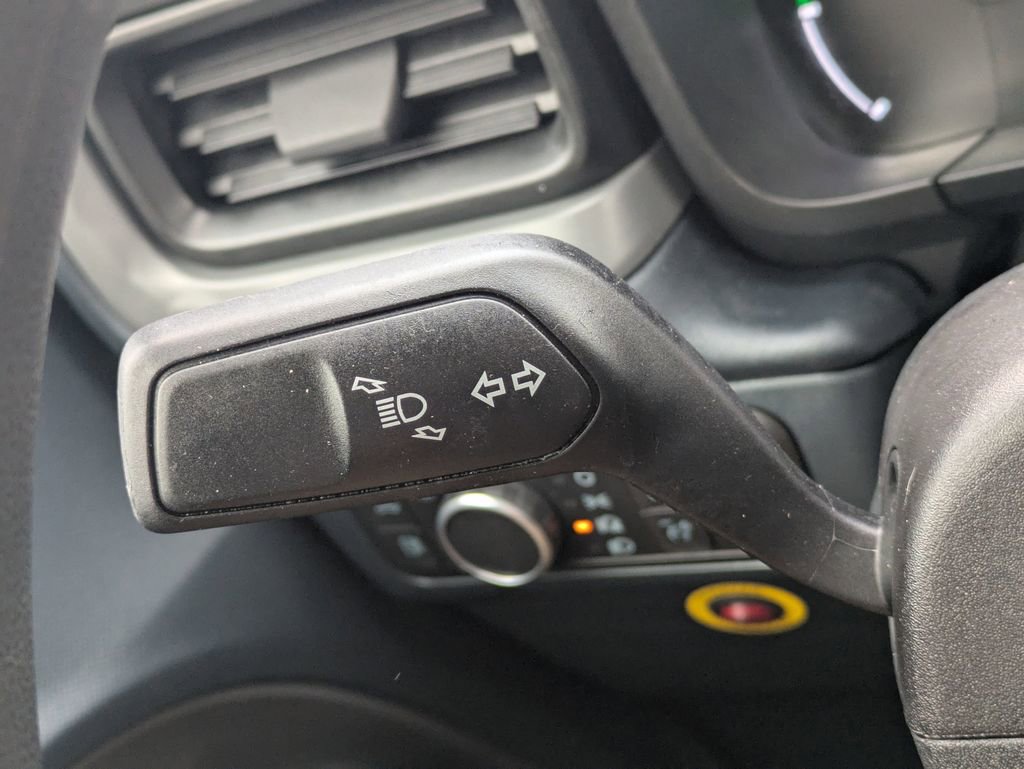 Used 2022 Ford Maverick XL image 27